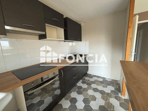 Location Appartement 3 pièces 70.4 m² - 16 IMPASSE SAINT ARNAULT Agen 47000