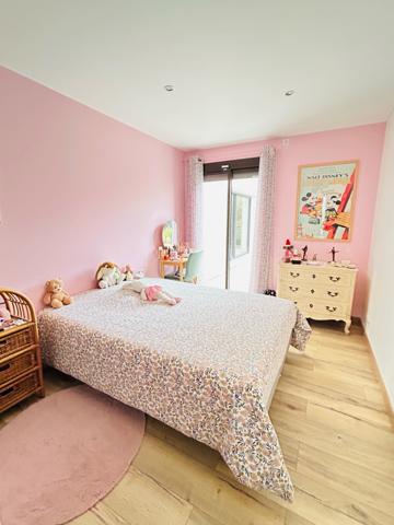 Maison 7 pièce(s) 5 chambre(s) 213 m²