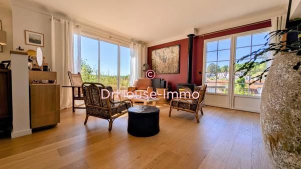 Maison à vendre 10 pièces de 300 m²