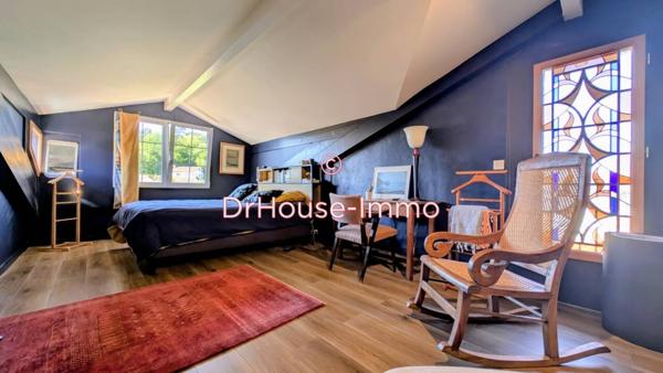 Maison à vendre 10 pièces de 300 m²