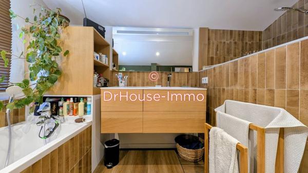 Maison à vendre 10 pièces de 300 m²