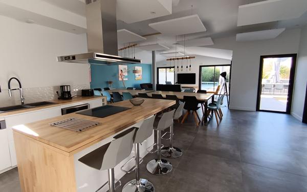 Maison à vendre    9 pièces • 230 m2 Saint-Gildas-de-Rhuys