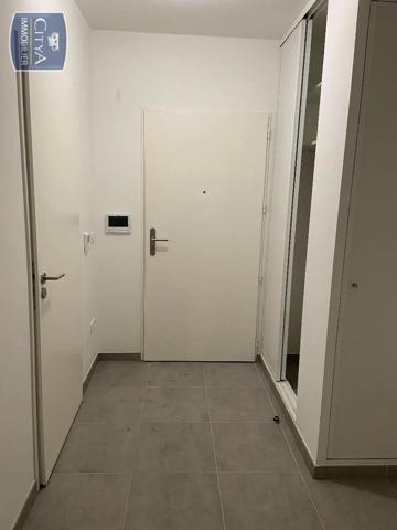 Appartement à louer 2 pièces 54.36m²