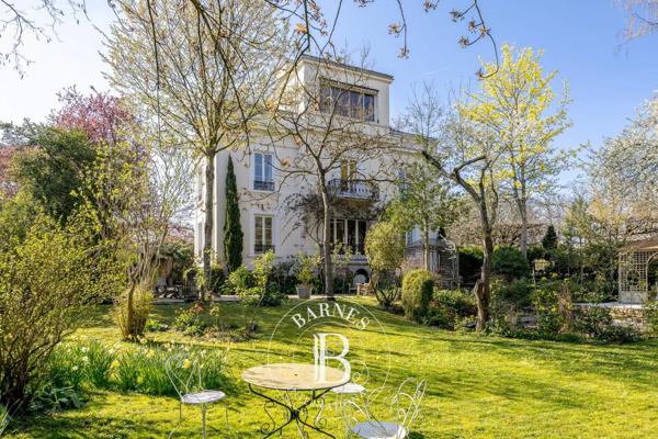 Ville-d'Avray, Hôtel particulier 7 Chambres -  420 m² à vendre