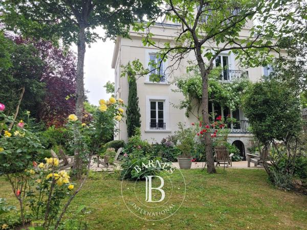 Ville-d'Avray, Hôtel particulier 7 Chambres -  420 m² à vendre