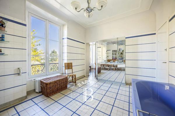 Ville-d'Avray, Hôtel particulier 7 Chambres -  420 m² à vendre