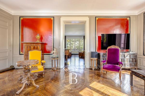 Ville-d'Avray, Hôtel particulier 7 Chambres -  420 m² à vendre