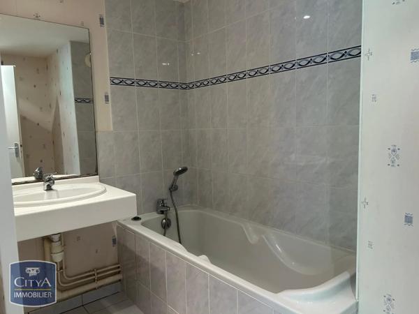 Appartement à louer 2 pièces 41.05m² Vezin-le-Coquet (35132)