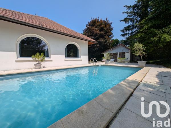 Maison à vendre 8 pièces 222 m² Oyonnax