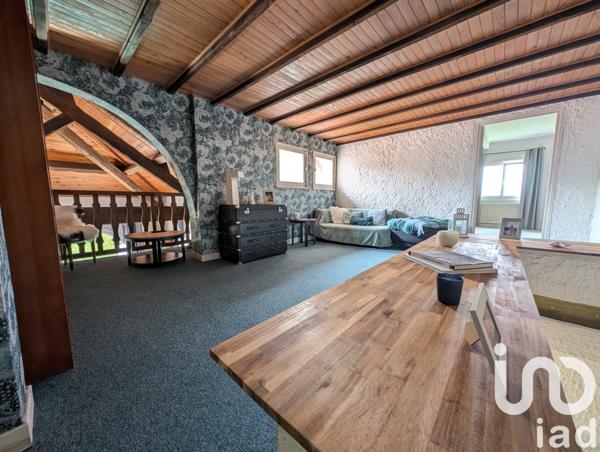 Maison à vendre 8 pièces 222 m² Oyonnax