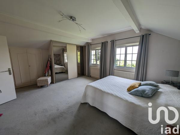 Maison à vendre 8 pièces 222 m² Oyonnax