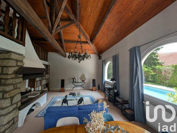 Maison à vendre 8 pièces 222 m² Oyonnax