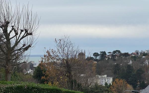 Appartement à vendre    3 pièces • 88,61 m2 Sainte-Adresse