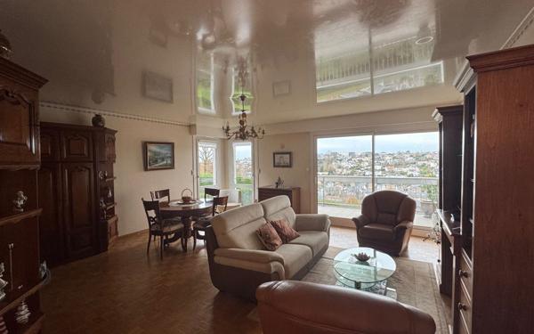 Appartement à vendre    3 pièces • 88,61 m2 Sainte-Adresse