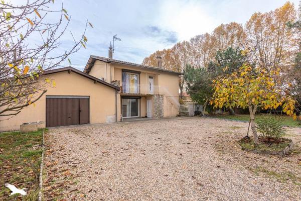 Maison à vendre |  Virazeil |  9 pièces | 144 m²