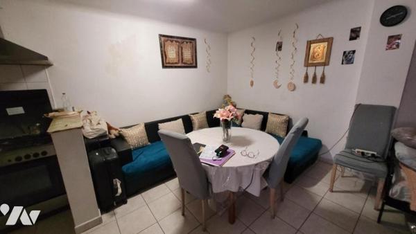 EXCLUSIVITE NOTAIRE:SABLE SUR SARTHE-MAISON DE VILLE DE TYPE 3-REF:VDL2167