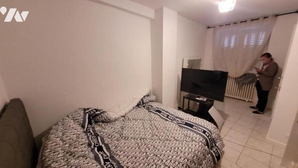 EXCLUSIVITE NOTAIRE:SABLE SUR SARTHE-MAISON DE VILLE DE TYPE 3-REF:VDL2167