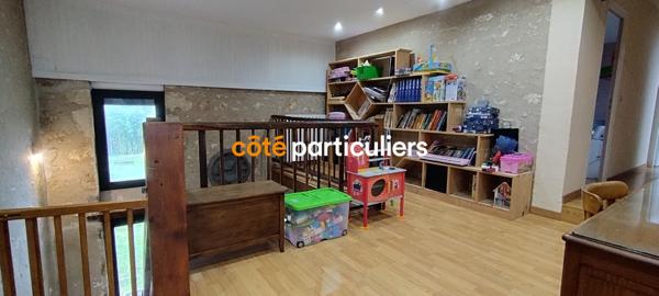 Vente Maison226 m² - 8 Pièces - LA CHARITE SUR LOIRE (58400)