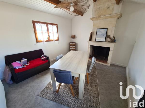 Maison rustique 6 pièces de 167 m² à Romegoux (17250)