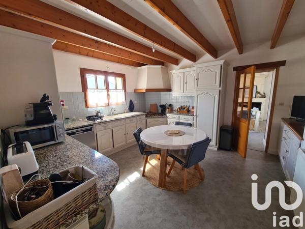 Maison rustique 6 pièces de 167 m² à Romegoux (17250)