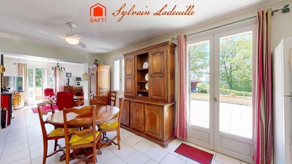 Maison de plain-pied + dépendance de 90m² proche St-Cyprien