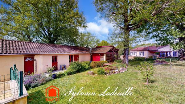 Maison de plain-pied + dépendance de 90m² proche St-Cyprien