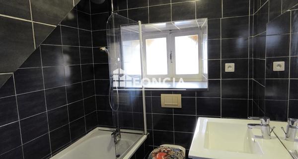 À vendre Maison 3 pièces 62 m² - Guerlesquin 29650