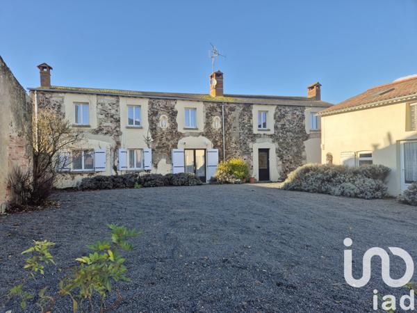 Maison à vendre 10 pièces 368 m² Argentonnay