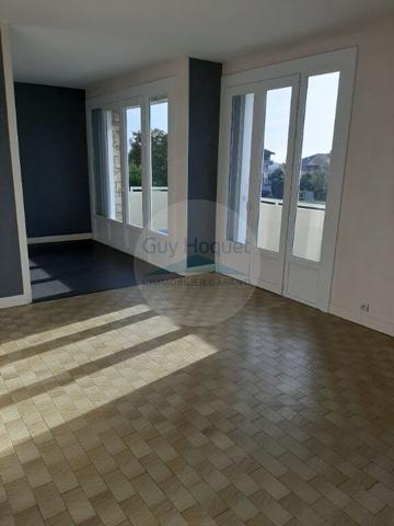 Appartement de 6 pièces (95 m²) à louer à CLERMONT