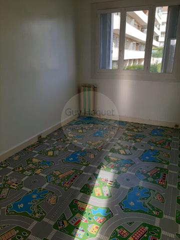 Appartement de 6 pièces (95 m²) à louer à CLERMONT