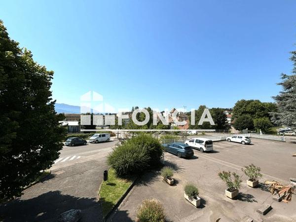 Location Appartement 5 pièces 84.29 m² - RESIDENCE SAINT PIERRE Voiron 38500