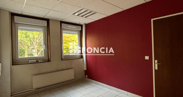 Location Appartement 205.7 m² - Gonesse 95500