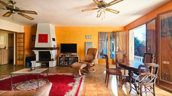 Maison Plain-Pied à Theza 110 m2 sur un terrain de 434 m2