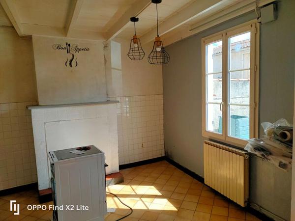 Maison Saint Saturnin Du Bois 8 pièce(s) 120 m2