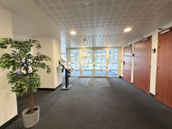 Appartement
         2 pièces
        - 35 m² Exclusivité 119 000 € *