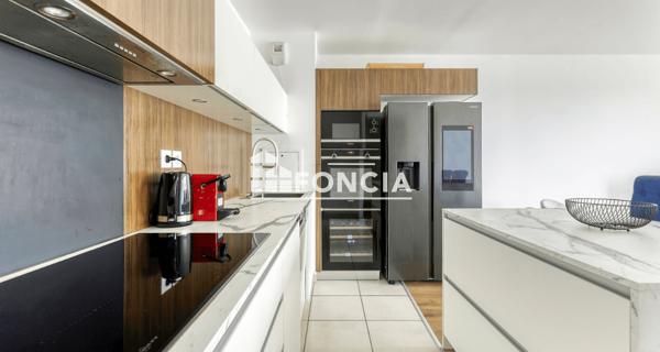 Location Appartement meublé 3 pièces 62.05 m² - Asnières-sur-seine 92600