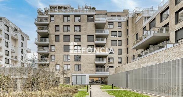Location Appartement meublé 3 pièces 62.05 m² - Asnières-sur-seine 92600
