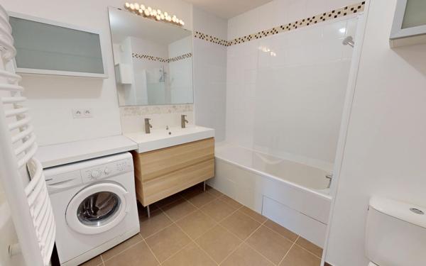 Appartement à louer    3 pièces • 68,83 m2 Civrieux