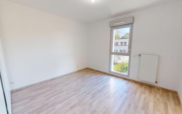 Appartement à louer    3 pièces • 68,83 m2 Civrieux
