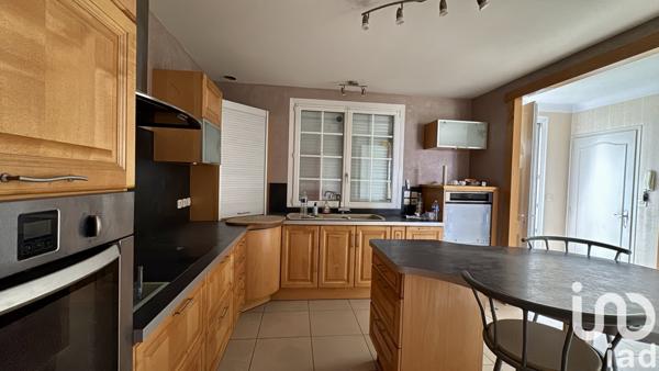 Maison à vendre 7 pièces 166 m² Naintré