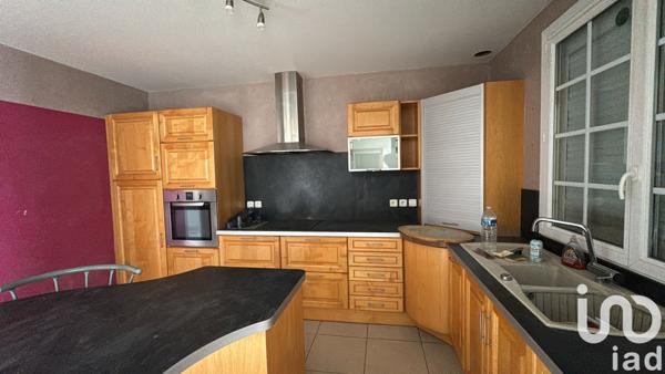 Maison à vendre 7 pièces 166 m² Naintré