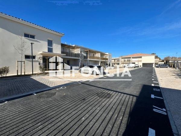 Location Appartement 3 pièces 60.9 m² - 17 AVENUE DE L'EGALITE Vias 34350