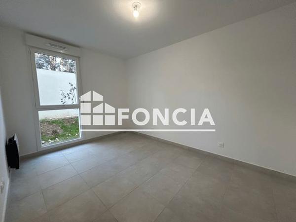 Location Appartement 3 pièces 60.9 m² - 17 AVENUE DE L'EGALITE Vias 34350