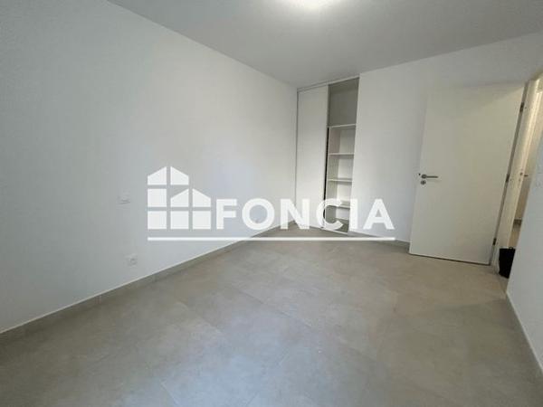 Location Appartement 3 pièces 60.9 m² - 17 AVENUE DE L'EGALITE Vias 34350