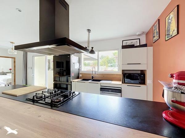 Maison 545 000 € Martignas-sur-Jalle 5 p 122 m² DPE A