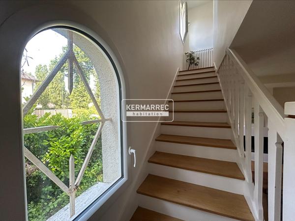 Maison 7 pièces – 146 m² environ à Le Rheu (ref : G176155)