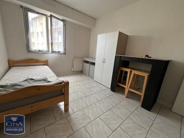 Appartement à louer 1 pièce 15.22m² Mâcon (71000)