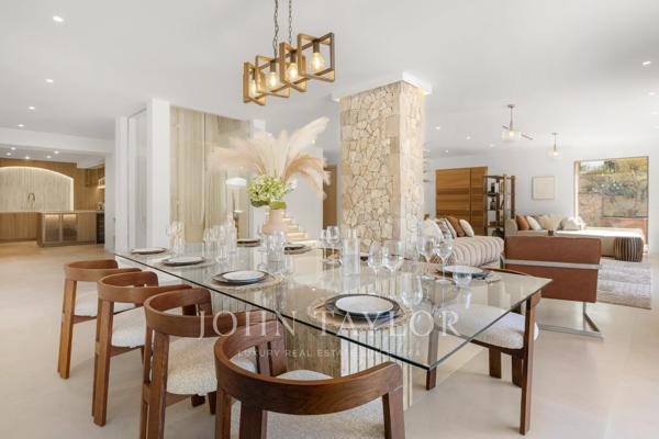 Villa dans un prestigieux domaine fermé, à quelques minutes de la Croisette