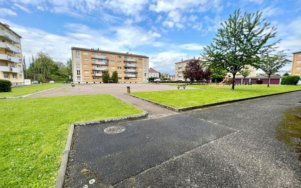 Appartement à vendre    2 pièces • 54,40 m2 Hoenheim