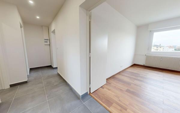 Appartement à vendre    2 pièces • 54,40 m2 Hoenheim